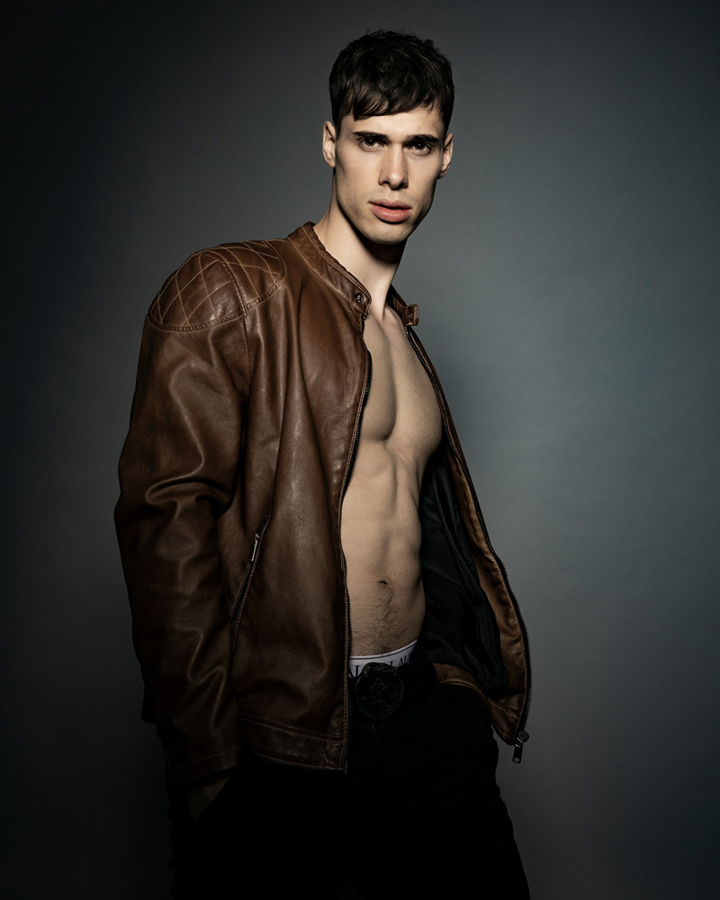 studio beauty fashion portrait